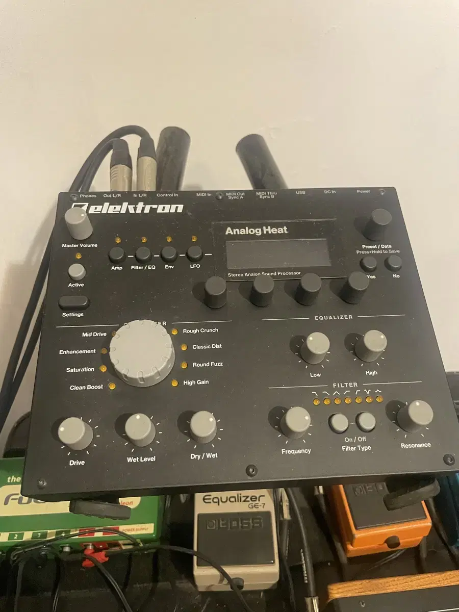 Electon analog heat mk1